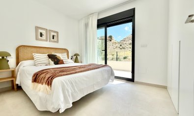 Obra nueva - Bungalow - Solarium -
Cox