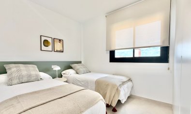 Obra nueva - Bungalow - Solarium -
Cox