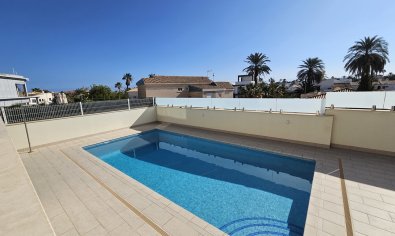 Bestaande bouw - Villa -
Orihuela Costa - La Zenia