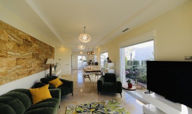 Bestaande bouw - Villa -
Orihuela Costa - La Zenia