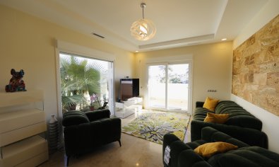 Bestaande bouw - Villa -
Orihuela Costa - La Zenia