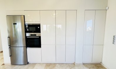 Bestaande bouw - Villa -
Orihuela Costa - La Zenia