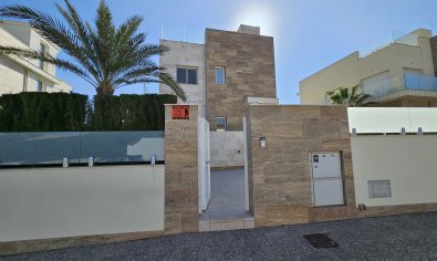 Bestaande bouw - Villa -
Orihuela Costa - La Zenia