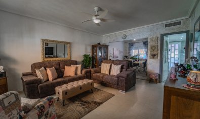 Bestaande bouw - Herenhuis -
Ciudad Quesada - Lo Marabú