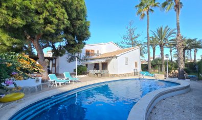 Bestaande bouw - Villa -
Orihuela Costa - Cabo Roig *