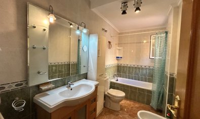 Bestaande bouw - Appartement -
Jacarilla - pueblo