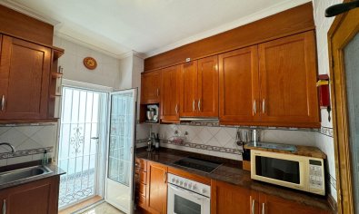 Te koop 3-Slaapkamer rijtjeswoning in Sol Golf, Orihuela Costa