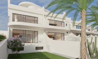 Obra nueva - Bungalow - Jardín -
Torrevieja