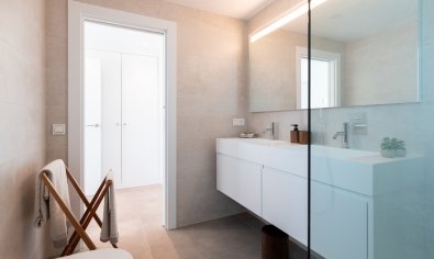 Obra nueva - Villa -
Benitachell