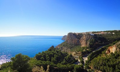 Obra nueva - Villa -
Benitachell