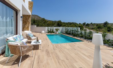 Obra nueva - Villa -
Finestrat