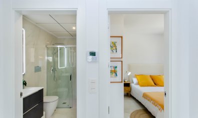 Obra nueva - Villa -
Orihuela Costa