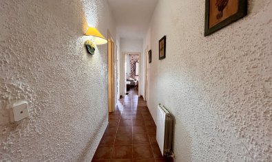 Resale - Villa -
Cabo Roig