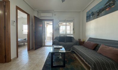 Bestaande bouw - Appartement -
Orihuela Costa - La Zenia
