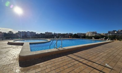 Bestaande bouw - Appartement -
Orihuela Costa - La Zenia