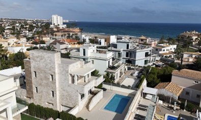 Bestaande bouw - Villa -
Orihuela Costa - La Zenia