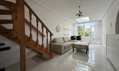 Reventa - Duplex -
La Mata