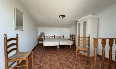 Reventa - Duplex -
La Mata