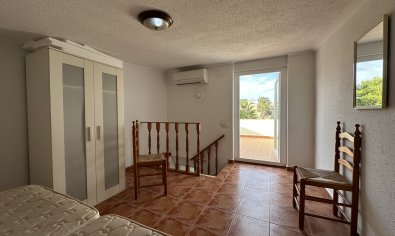 Reventa - Duplex -
La Mata