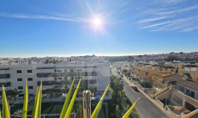 Resale - Apartment / Flat * -
Orihuela Costa * - Villamartín *