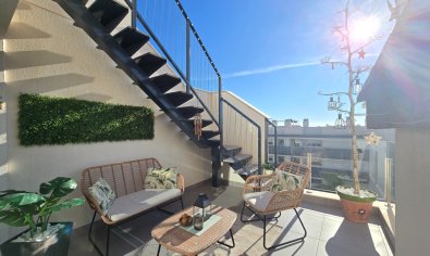 Resale - Apartment / Flat * -
Orihuela Costa * - Villamartín *