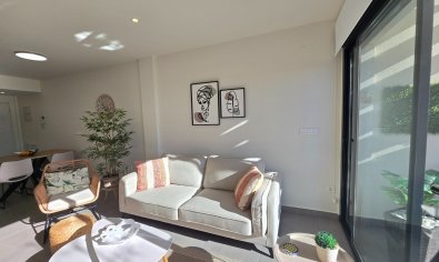 Resale - Apartment / Flat * -
Orihuela Costa * - Villamartín *