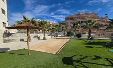 Resale - Apartment / Flat * -
Orihuela Costa * - Villamartín *