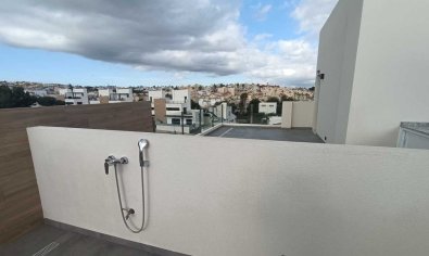 Resale - Villa -
Villamartín - Villamartin