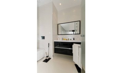 Obra nueva - Villa -
Dehesa De Campoamor