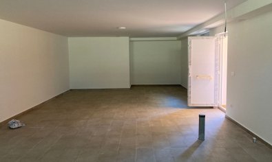 Obra nueva - Villa -
La Romana