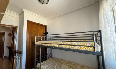 Te koop 3-Slaapkamer rijtjeswoning in Sol Golf, Orihuela Costa