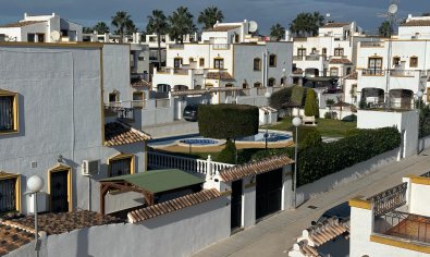 Bestaande bouw - Herenhuis -
Orihuela - Entre Naranjos Vistabella