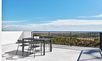 Nieuwbouw Woningen - Villa -
San Miguel de Salinas