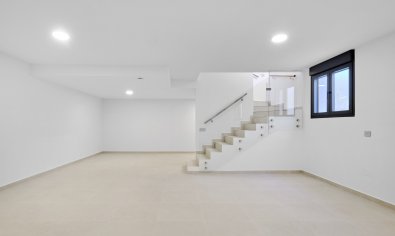 Nieuwbouw Woningen - Villa -
San Miguel de Salinas