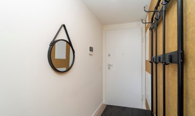 Modern ground floor apartment in Finestrat with terrace, 2 bedrooms, swimming pool