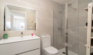 Modern ground floor apartment in Finestrat with terrace, 2 bedrooms, swimming pool