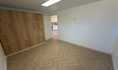 Resale - Land -
Algorfa