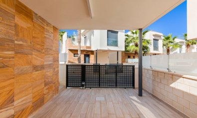 Bestaande bouw - Villa -
Cabo Roig