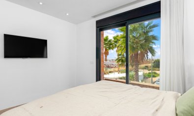 Bestaande bouw - Villa -
Cabo Roig
