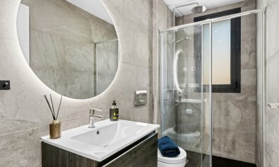 Bestaande bouw - Villa -
Cabo Roig