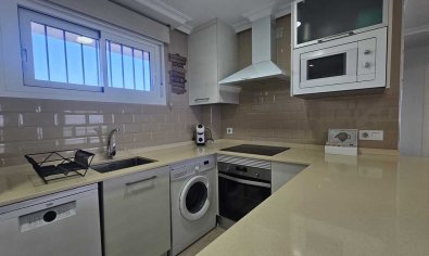 Resale - Apartment -
Mil Palmeras