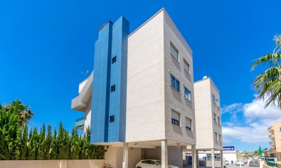 Resale - Apartment -
Orihuela Costa - Aguamarina