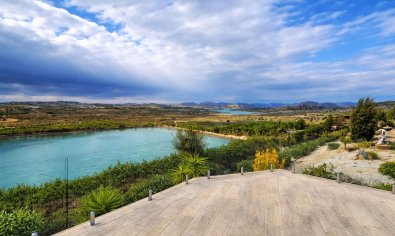 Resale - Villa -
Torremendo