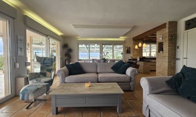 Resale - Villa -
Torremendo