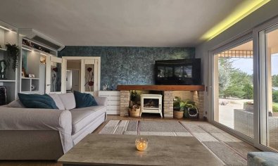 Resale - Villa -
Torremendo