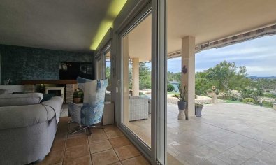 Resale - Villa -
Torremendo