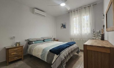Resale - Villa -
Torremendo