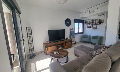 Modern corner home with private pool and sun deck in Daya Vieja, Costa Blanca