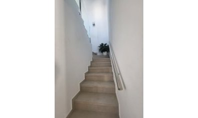 Modern corner home with private pool and sun deck in Daya Vieja, Costa Blanca