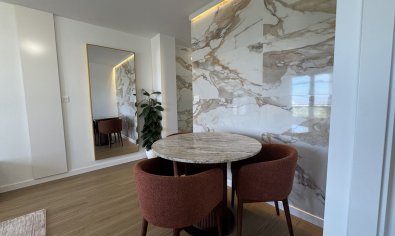 Bestaande bouw - Penthouse -
Torrevieja - Punta Prima